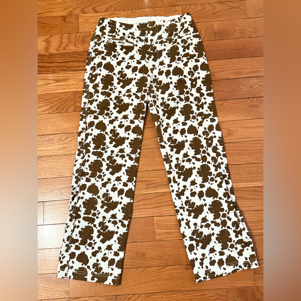 Emma Mulholland on Holiday Cowhide Kokomo Pant